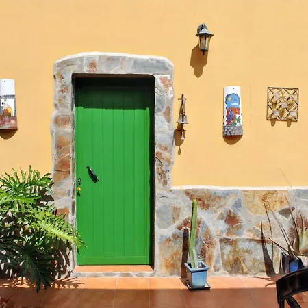Welcoming House In With Mountain View Holiday home Mogan