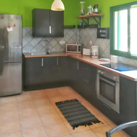 Welcoming House In With Mountain View Mogan